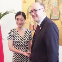 與愛爾蘭駐中國(guó)大使親切交流